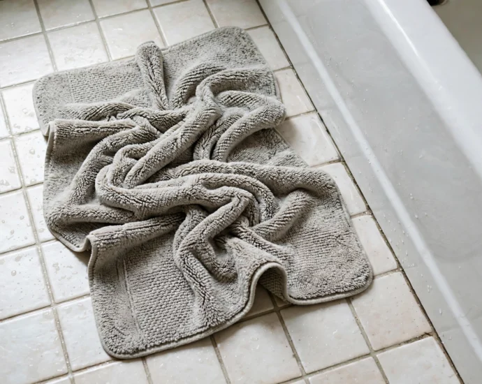 wrinkled bathroom floor mat with ripples to stop bathroom floor mat bunching up